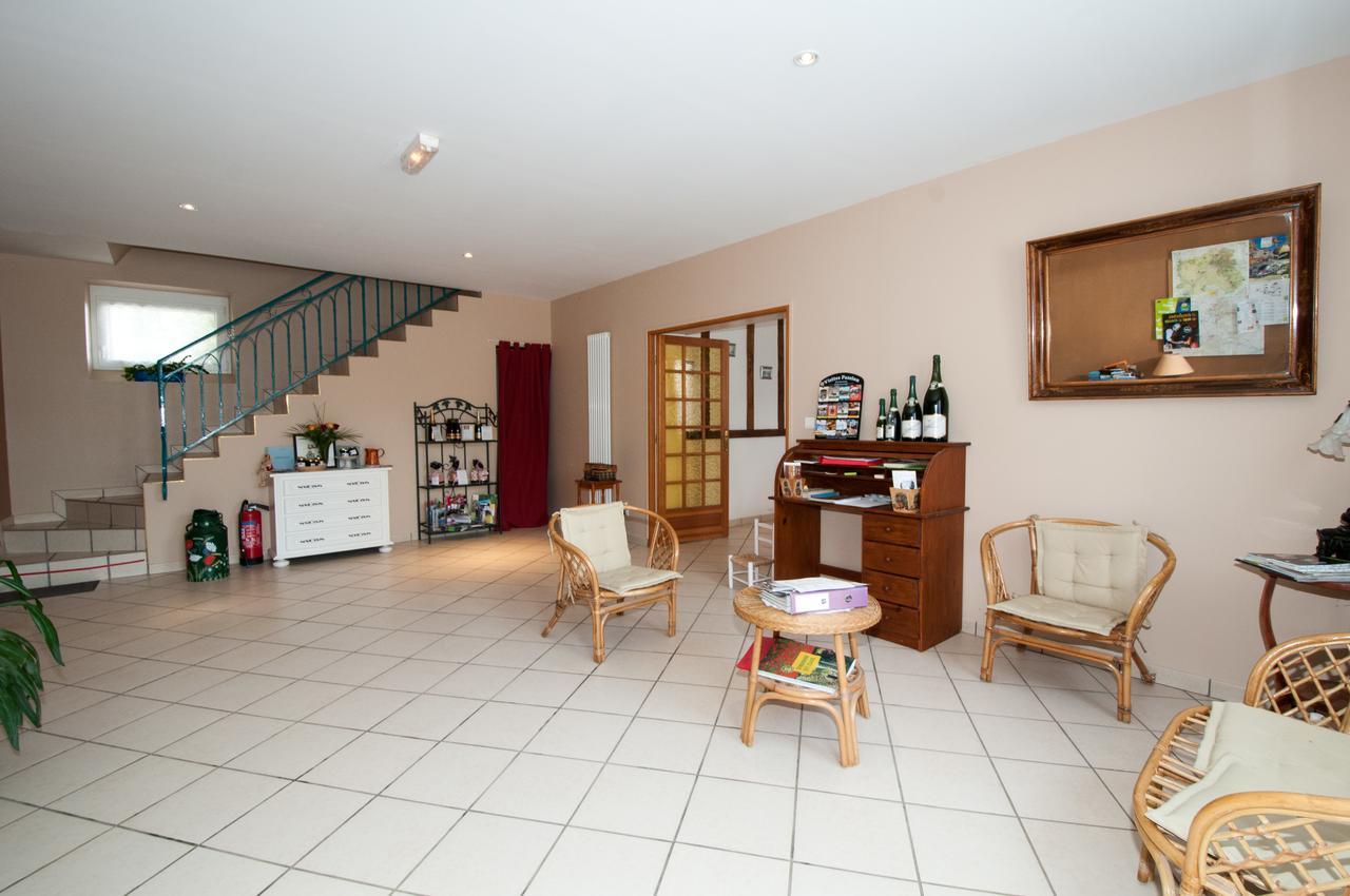 La Janenquelle Sarry (Marne) Exterior foto